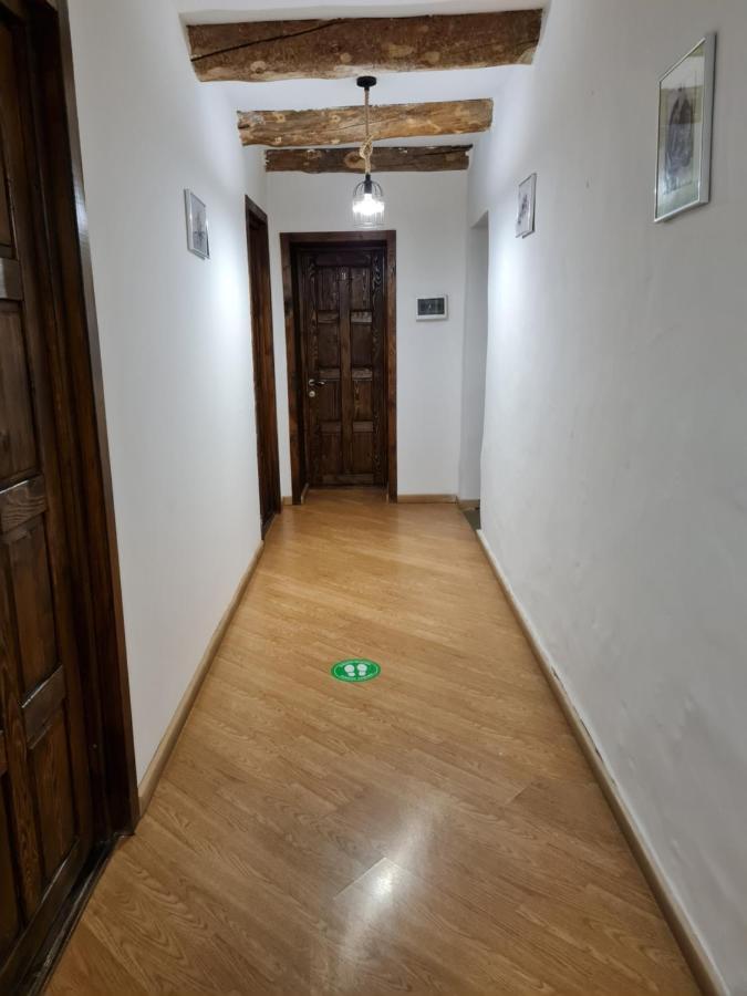 Guest House Shina Omalo 外观 照片